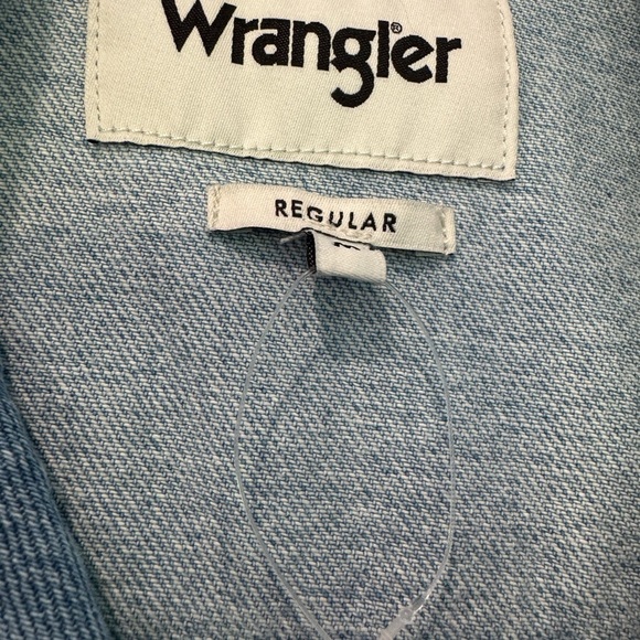 NWOT Wrangler Jean Jacket Vintage Inspired Retro Geometric Back Southwestern MD - Picture 10 of 15
